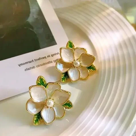 white colour korean fashion flower style earrings for women