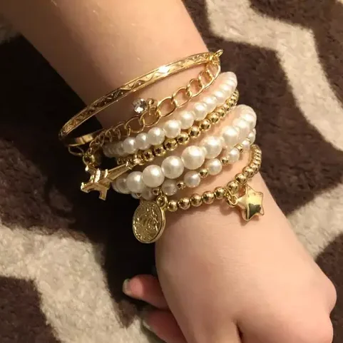 Korean fashion gold plated bracelet with pearls for women
